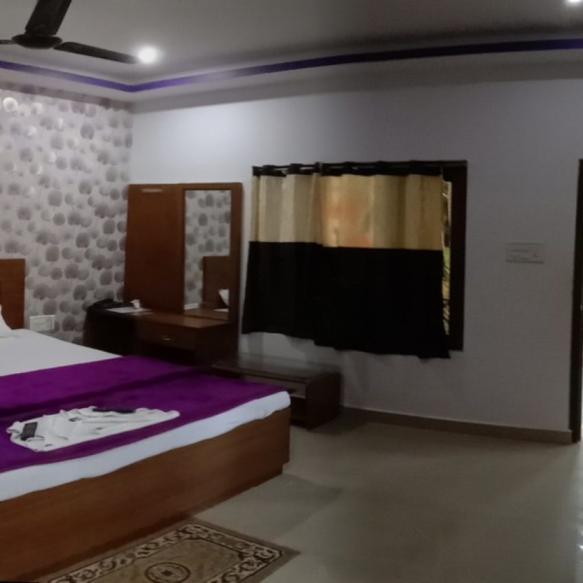 www.savegreenresort.com_executive ac rooms